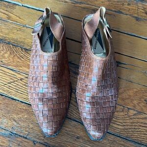 VINTAGE Woven Leather Slingbacks